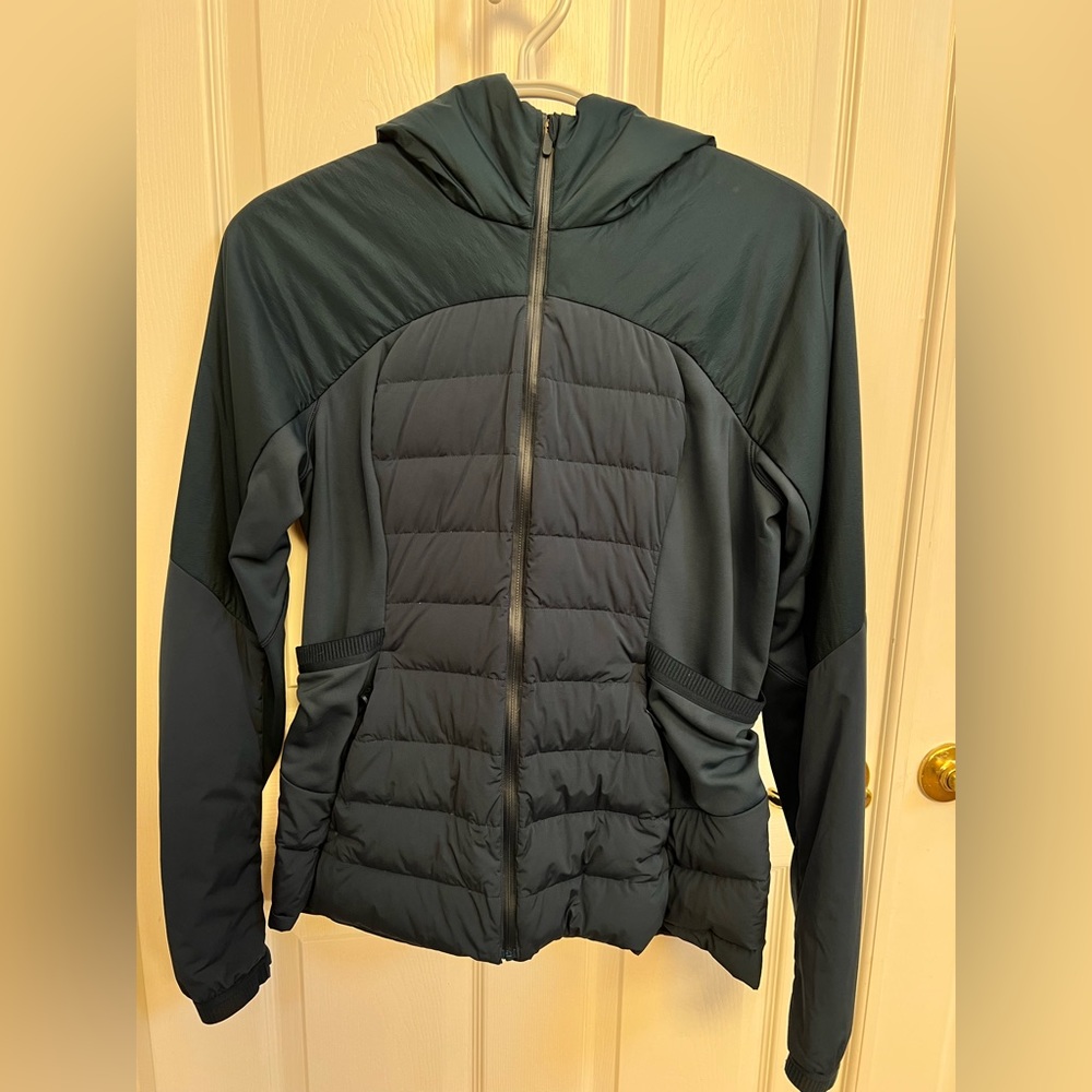 Lululemon down for it all jacket size 12 dark teal color
